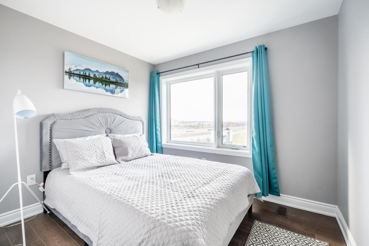 Modern Hamilton Homes Lake Ontario Shore By Globalstay 外观 照片