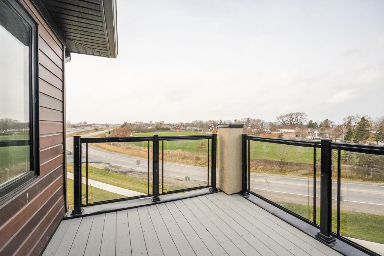 Modern Hamilton Homes Lake Ontario Shore By Globalstay 外观 照片